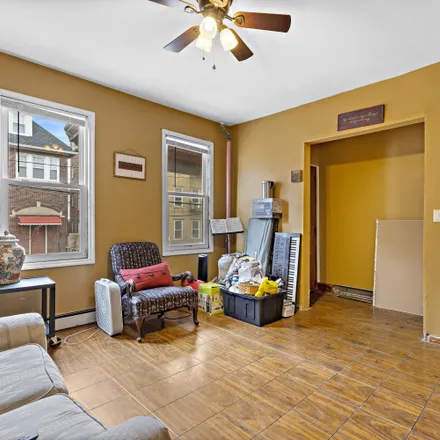 Image 3 - Old Bergen Road at Pearsall Avenue, Old Bergen Road, Greenville, Jersey City, NJ 07305, USA - Duplex for sale