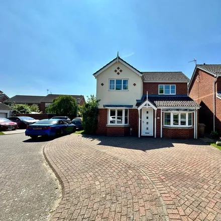 Rent this 4 bed house on 15 Rigby Close in Molescroft, HU17 9GH