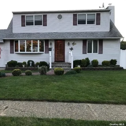 Rent this 2 bed house on 53 Arlyn Drive East in East Massapequa, NY 11758