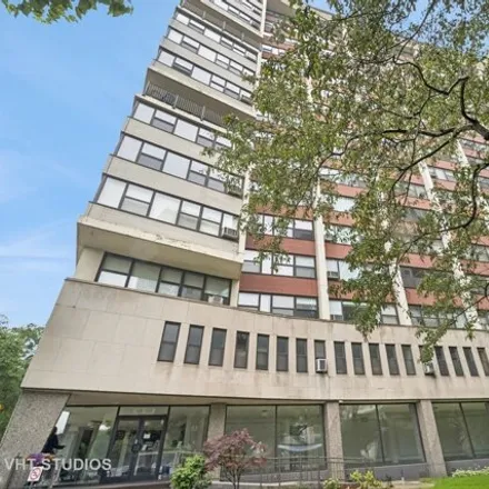 Buy this 2 bed condo on 3410-3420 North Lake Shore Drive in Chicago, IL 60657
