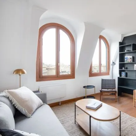 Rent this 2 bed apartment on 9 Boulevard de Bonne Nouvelle in 75002 Paris, France