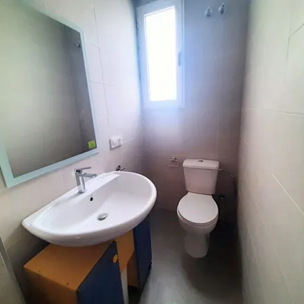 Rent this 2 bed apartment on Carrer Mare de Déu del Carme in 46970 Alaquàs, Spain