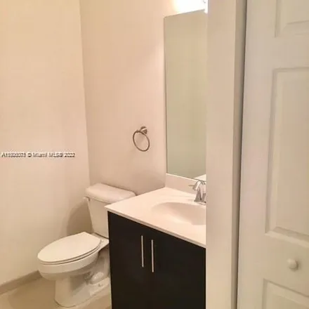 Image 6 - 7038 Northwest 103rd Path, Doral, FL 33178, USA - Apartment for rent