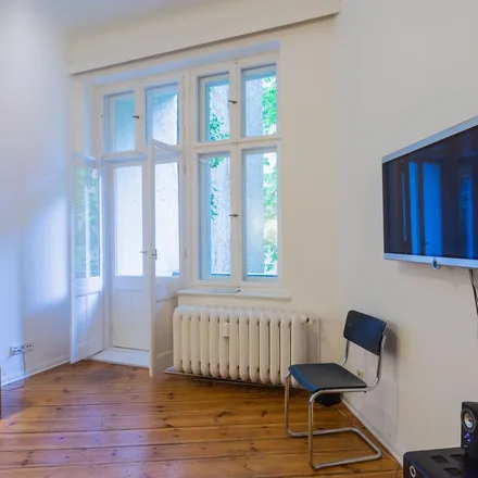 Rent this 3 bed apartment on Sybelstraße 39 in 10629 Berlin, Germany