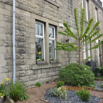 Rent this 1 bed apartment on King Street in Kirkcaldy, KY2 5JR