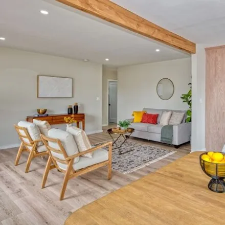 Image 6 - 11114 Ruthelen St, Los Angeles, California, 90047 - House for sale