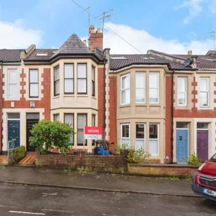 Buy this 5 bed townhouse on 68 Leighton Road in Bristol, BS3 1NU