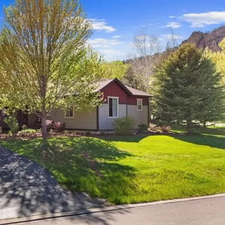 Image 8 - 302 Silver Mountain Dr, Glenwood Springs, Colorado, 81601 - House for sale