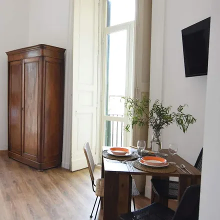 Rent this studio house on Vico S. Spirito di Palazzo 54
