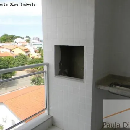 Buy this 2 bed apartment on Avenida Getúlio Vargas in Centro, Araruama - RJ