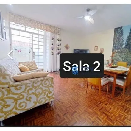 Buy this 3 bed house on Rua Bartolomeu Bueno in Ipiranga, Londrina - PR