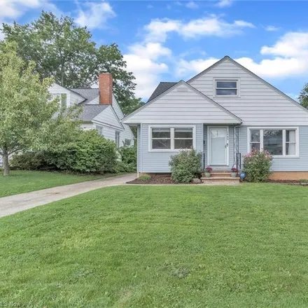 Buy this 3 bed house on 1466 Parkhaven Row in Lakewood, OH 44107