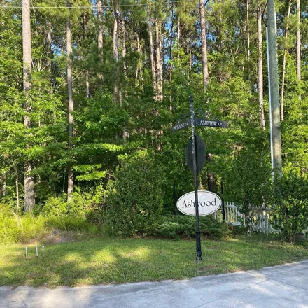 Buy this studio house on 1497 Old Dairy Road in Berkeley County, SC 29483