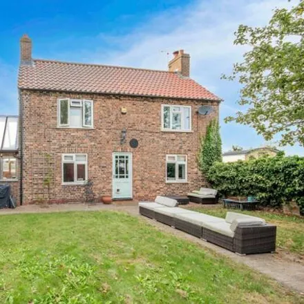 Buy this 4 bed house on Cornley Road in Misterton, DN10 4AX