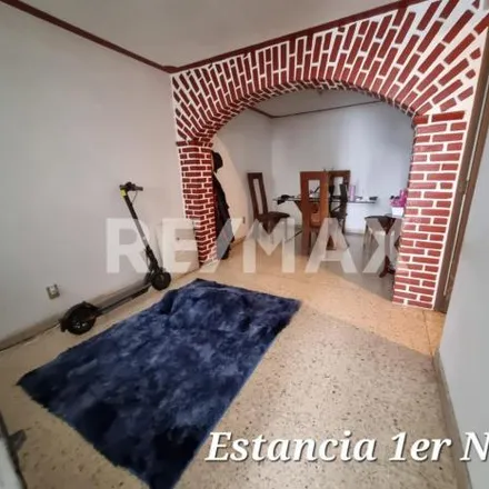 Buy this 6 bed house on Circuito Arnulfo Miramontes 242 in Delegación Centro Histórico, 76040 Querétaro