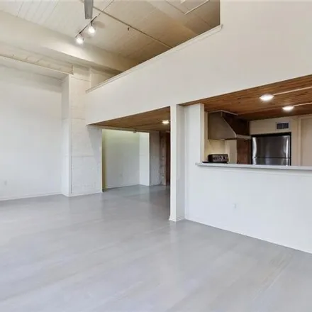 Image 2 - 1107 S Peters St Apt 218, New Orleans, Louisiana, 70130 - Condo for sale