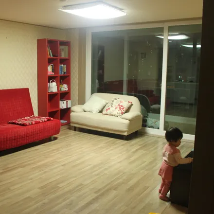 Rent this 1 bed apartment on Seoul in Sinsu-dong, KR