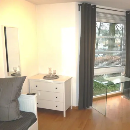 Rent this 1 bed apartment on Volksparkstraße 71 in 22525 Hamburg, Germany
