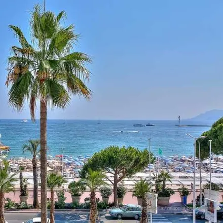 Buy this 3 bed apartment on Cannes in Maritime Alps, France