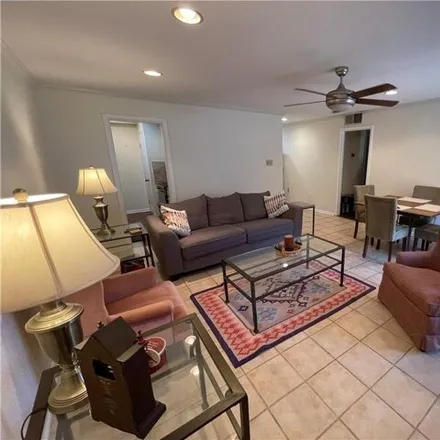 Rent this 2 bed condo on 222 London Avenue in Metairie, LA 70005