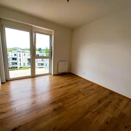 Rent this 3 bed apartment on Plüddemanngasse 51 in 8010 Graz, Austria