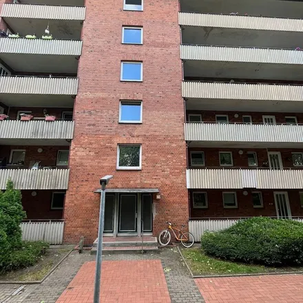 Rent this 3 bed apartment on Danziger Straße 63 in 24148 Kiel, Germany