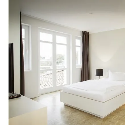 Rent this studio apartment on Schottweg 36 in 22087 Hamburg, Germany