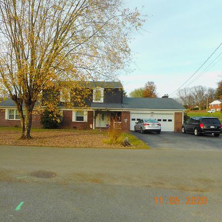 Rent this 4 bed house on Harman Street in Bluefield, VA 24605