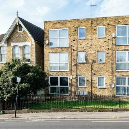 Buy this 2 bed apartment on Canham Road in London, SE25 6XA