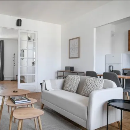 Image 2 - 4 Rue Singer, 75016 Paris, France - Apartment for rent