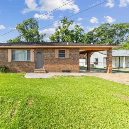 Buy this 3 bed house on 802 Mcneese St in Opelousas, Louisiana