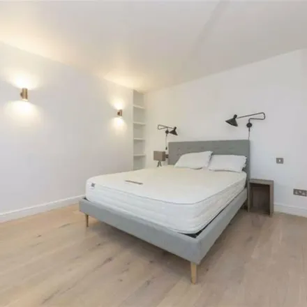 Rent this 3 bed apartment on 34 Bryanston Square in London, W1H 2DY