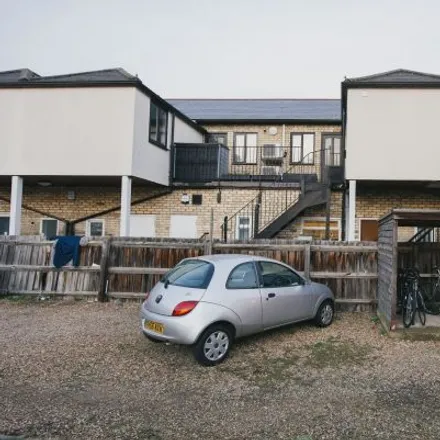 Image 1 - 25 Arbury Road, Cambridge, CB4 2JB, United Kingdom - Apartment for rent