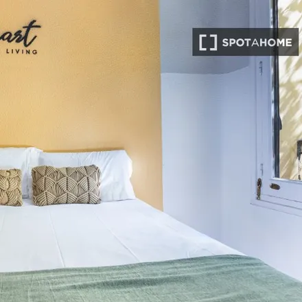 Rent this 13 bed room on Madrid in Fondo de Garantía Salarial (Fogasa), Calle de Larra