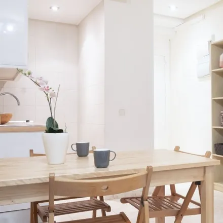 Rent this studio apartment on Madrid in Calle de Don Ramón de la Cruz, 20