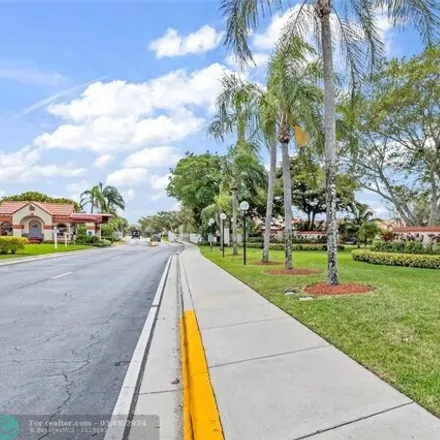 Image 3 - 1604 Congressional Way, Lakeview, Deerfield Beach, FL 33442, USA - Condo for sale