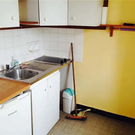 Rent this 1 bed apartment on 5 Rue Crépu in 38000 Grenoble, France