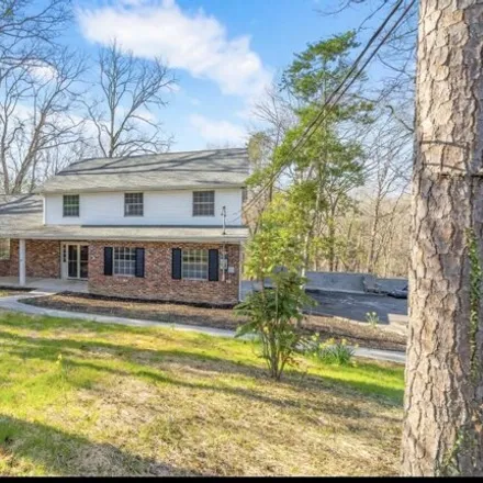 Buy this 6 bed house on 99 Windhaven Lane in Oak Ridge, TN 37830