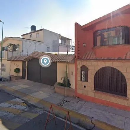 Buy this 4 bed house on Avenida Paseo Lomas Verdes in Colonia Lomas Verdes 3ra Sección, 53120 Naucalpan de Juárez