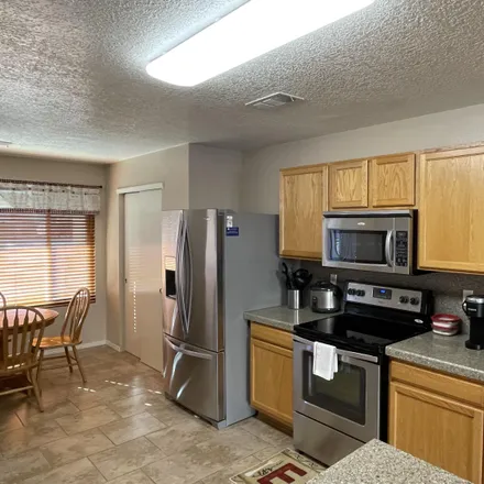 Image 9 - 6231 Bisbee Place Northwest, Albuquerque, NM 87114, USA - House for sale