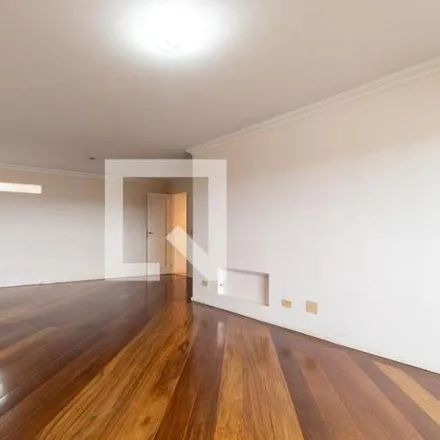 Rent this 3 bed apartment on Terrazza 40 in Rua Padre Anchieta 1287, Bigorrilho