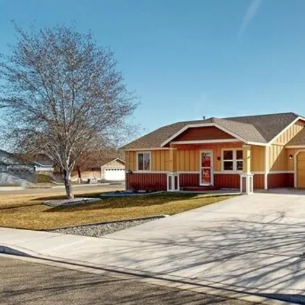 Buy this 2 bed house on 6416 Alpine Lakes Drive in Pasco, WA 99301
