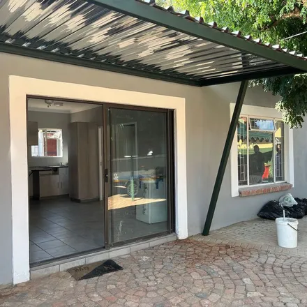 Rent this 2 bed townhouse on 77 Jim Fouche Street in Gardenia Park, Bloemfontein