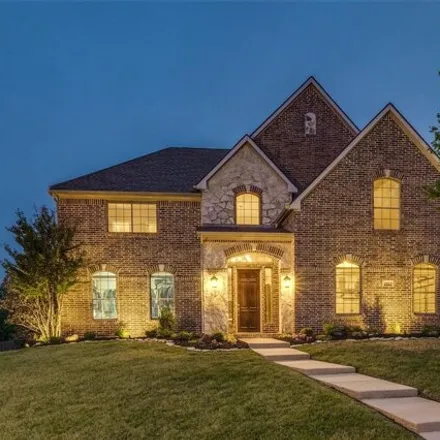 Buy this 5 bed house on 1951 White Oak Clearing in Southlake, TX 76092