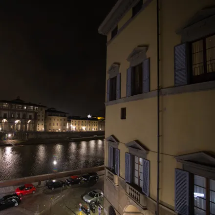 Rent this 1 bed apartment on Garage Ponte Vecchio in Via dei Bardi, 41 R