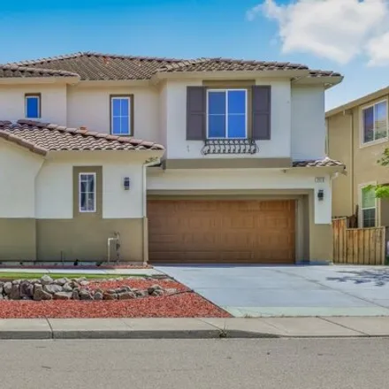 Buy this 5 bed house on 2502 Vallecito Way in Antioch, CA 94531