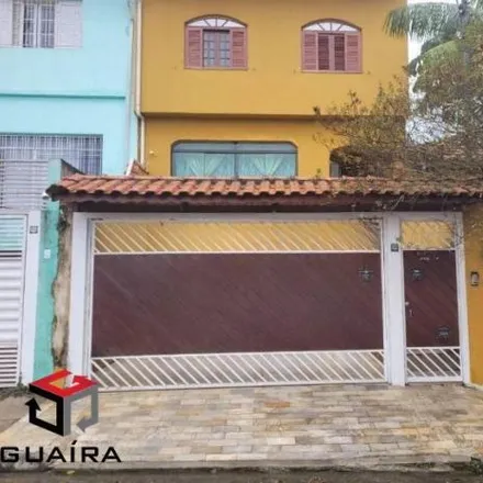 Buy this 3 bed house on Rua 9 de Julho in Anchieta, São Bernardo do Campo - SP