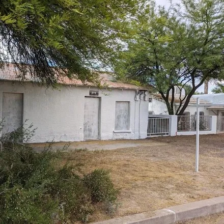 Buy this 2 bed house on 543 West 17th Street in Tucson, AZ 85701
