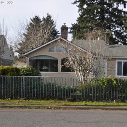 Buy this 2 bed house on 3671 Southeast 86th Avenue in Portland, OR 97266