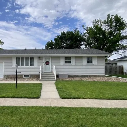 Buy this 4 bed house on 3146 34th Street in Columbus, NE 68601